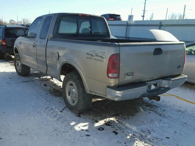 1FTRX18L2YNA35144 - 2000 FORD F150 BEIGE photo 3