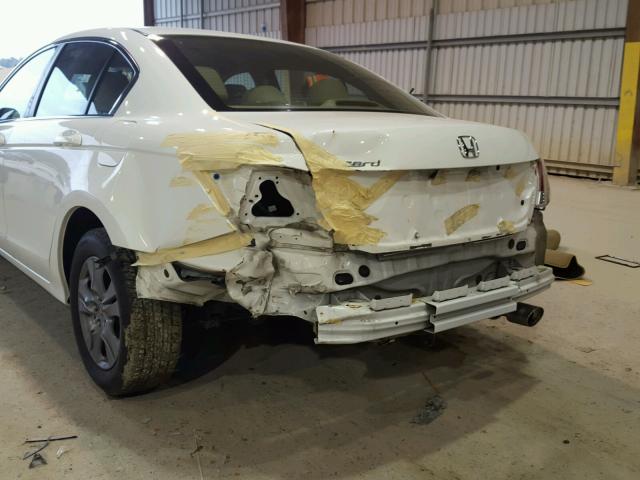 1HGCP2F67CA040222 - 2012 HONDA ACCORD SE WHITE photo 9