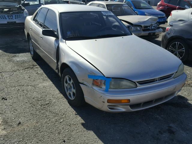 JT2BG12KXT0355926 - 1996 TOYOTA CAMRY DX GOLD photo 1