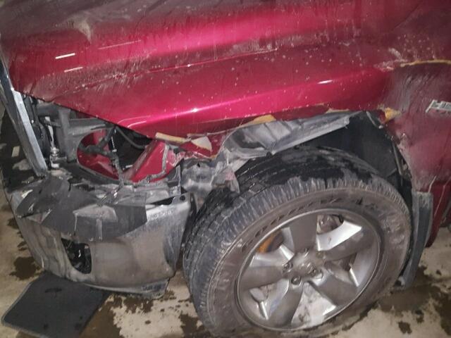 1C6RR7LT4FS757371 - 2015 RAM 1500 SLT წითელი ფოტო 9