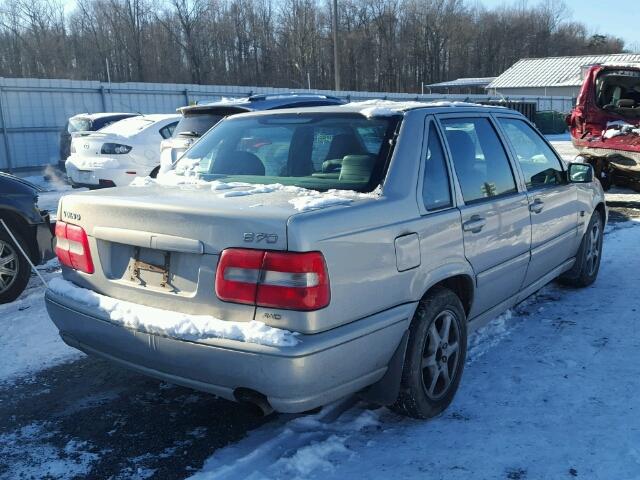 YV1LT56DXY2640206 - 2000 VOLVO S70 GRAY photo 4