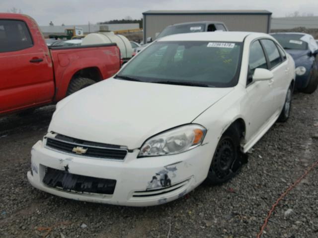 2G1WB57K691253746 - 2009 CHEVROLET IMPALA LS WHITE photo 2