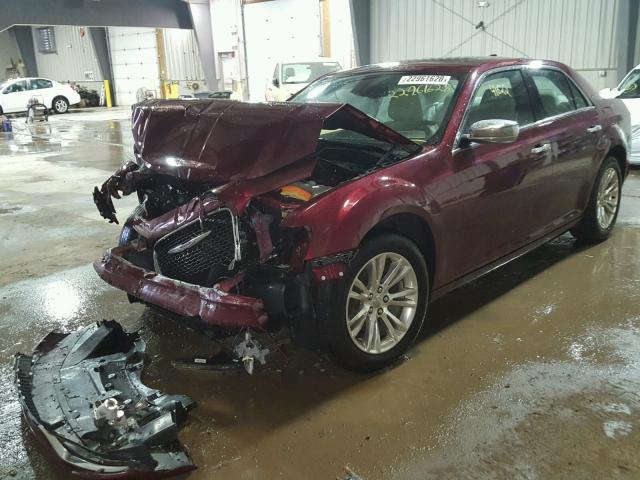 2C3CCAEG2GH268994 - 2016 CHRYSLER 300C MAROON photo 2