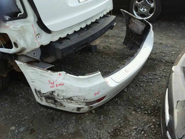 4JGBB8GB1BA726404 - 2011 MERCEDES-BENZ ML 350 4MA WHITE photo 9