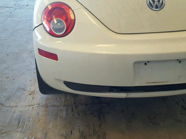 3VWRF31Y46M330948 - 2006 VOLKSWAGEN NEW BEETLE 白色 照片 9