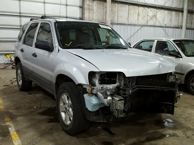 1FMYU931X5KD51568 - 2005 FORD ESCAPE SILVER photo 1