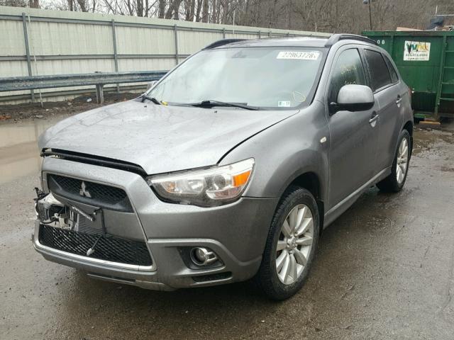 JA4AR4AU6BZ018367 - 2011 MITSUBISHI OUTLANDER SILVER photo 2