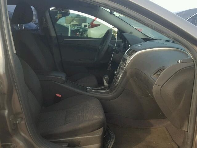1G1ZC5EB6AF249917 - 2010 CHEVROLET MALIBU 1LT 棕色 照片 5
