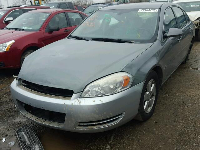 2G1WT58N179361664 - 2007 CHEVROLET IMPALA LT GRAY photo 2