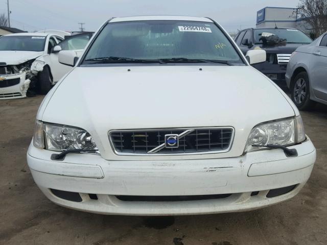 YV1VS27524F028005 - 2004 VOLVO S40 1.9T WHITE photo 9