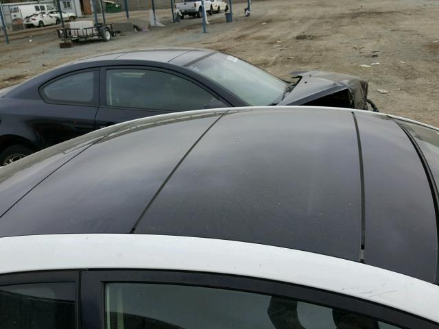 JTKDE167760136964 - 2006 TOYOTA SCION TC WHITE photo 9