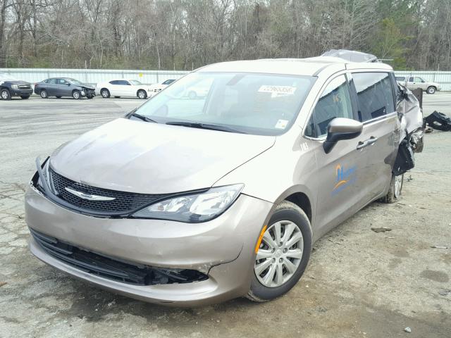 2C4RC1AG5JR102353 - 2018 CHRYSLER PACIFICA L TAN photo 2