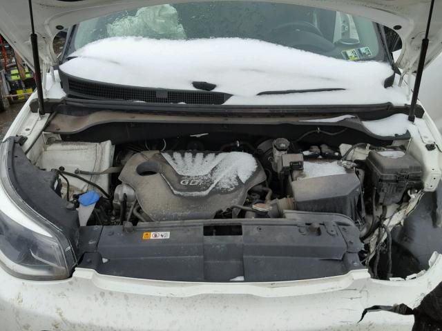 KNDJN2A20E7067486 - 2014 KIA SOUL WHITE photo 7