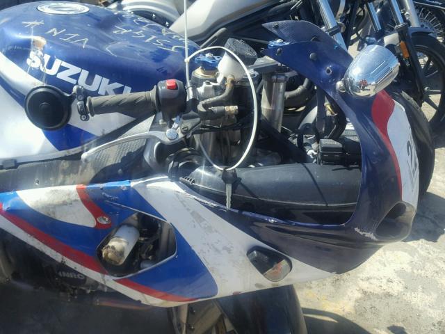 JS1GR7HA732104868 - 2003 SUZUKI GSX-R750 TWO TONE photo 5