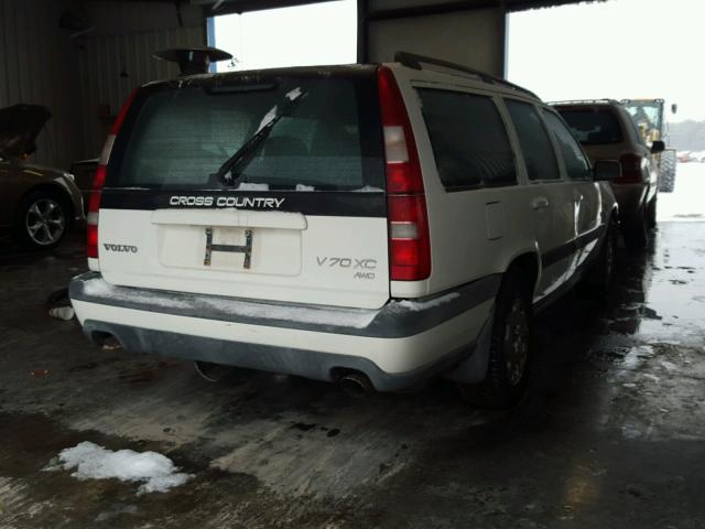 YV1LZ56D1Y2639489 - 2000 VOLVO V70 XC WHITE photo 4