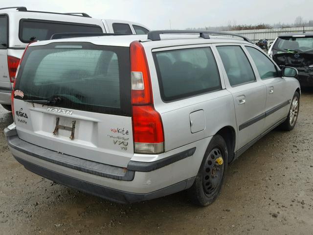 YV1SW53D012072402 - 2001 VOLVO V70 T5 TUR SILVER photo 4