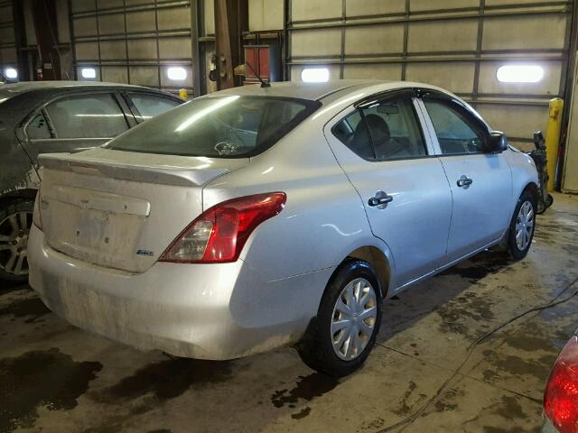 3N1CN7AP6DL870799 - 2013 NISSAN VERSA S SILVER photo 4