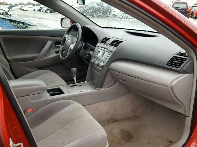 4T1BE46K79U303997 - 2009 TOYOTA CAMRY BASE RED photo 5