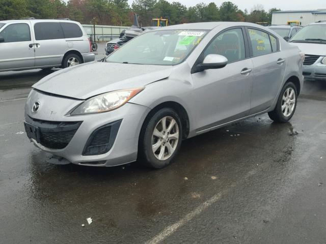 JM1BL1SG9A1343854 - 2010 MAZDA 3 I SILVER photo 2