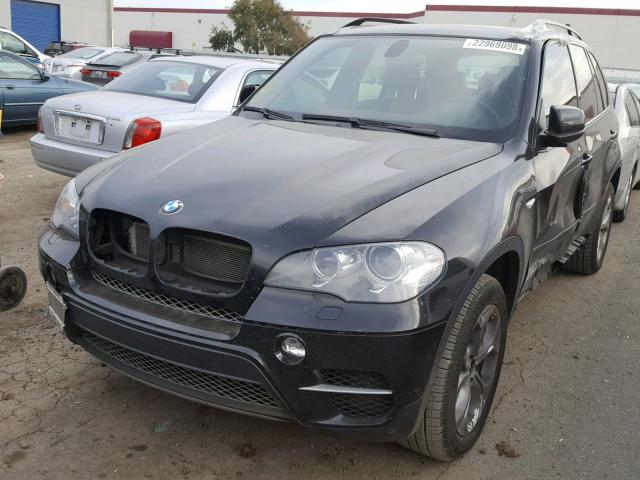 5UXZV8C53CL423736 - 2012 BMW X5 XDRIVE5 BLACK photo 2