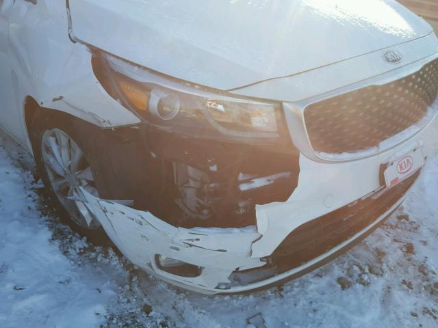 KNDMC5C19F6021008 - 2015 KIA SEDONA EX WHITE photo 9