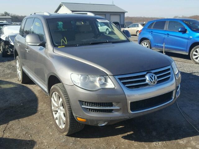 WVGCB77L98D001678 - 2008 VOLKSWAGEN TOUAREG 2 GRAY photo 1