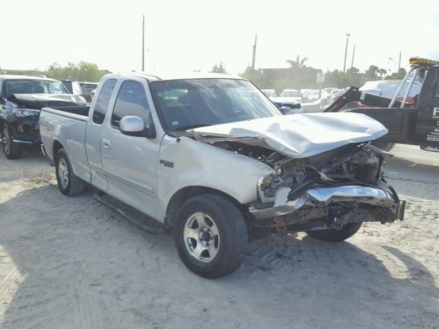 1FTZX1722YNA29742 - 2000 FORD F150 SILVER photo 1