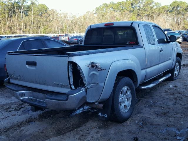 5TEUU42N36Z153468 - 2006 TOYOTA TACOMA ACC SILVER photo 4