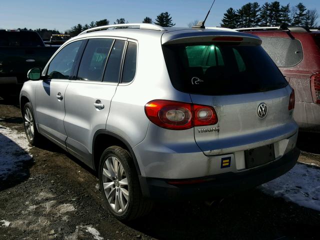 WVGAV75N99W500506 - 2009 VOLKSWAGEN TIGUAN S 银色 照片 3