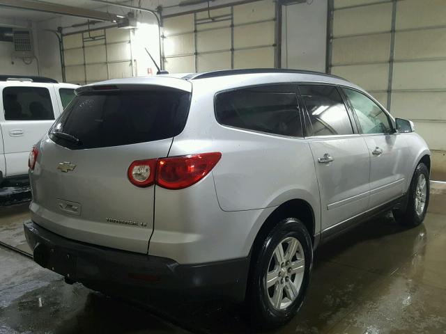 1GNLRFED1AJ206125 - 2010 CHEVROLET TRAVERSE L SILVER photo 4