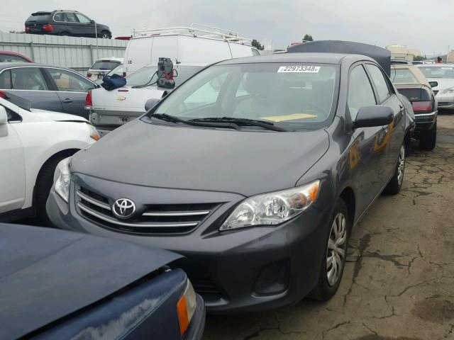 2T1BU4EE1DC969116 - 2013 TOYOTA COROLLA BA CHARCOAL photo 2