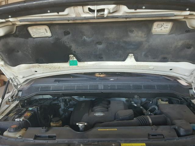 1N6AA07A94N565059 - 2004 NISSAN TITAN XE WHITE photo 7