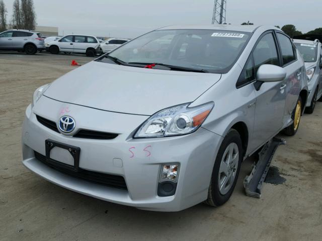 JTDKN3DU5A0039287 - 2010 TOYOTA PRIUS SILVER photo 2