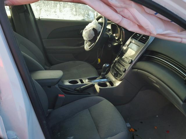 1G11A5SLXEF188514 - 2014 CHEVROLET MALIBU LS WHITE photo 5