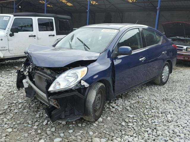 3N1CN7AP1EL834813 - 2014 NISSAN VERSA BLUE photo 2