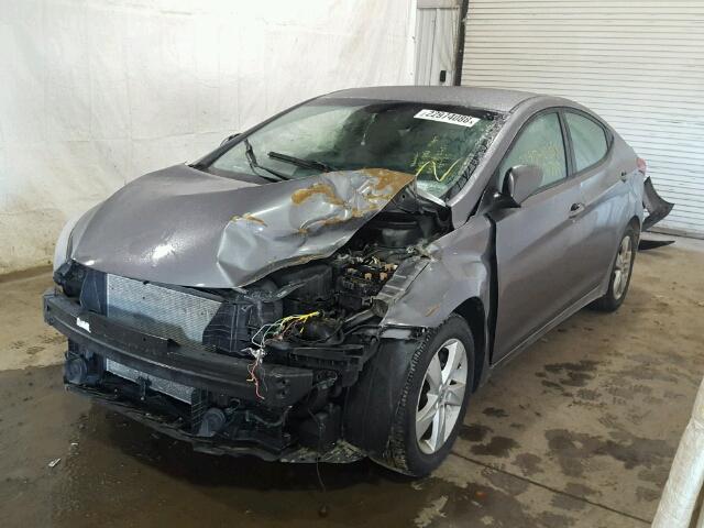 5NPDH4AEXCH072195 - 2012 HYUNDAI ELANTRA GL GRAY photo 2