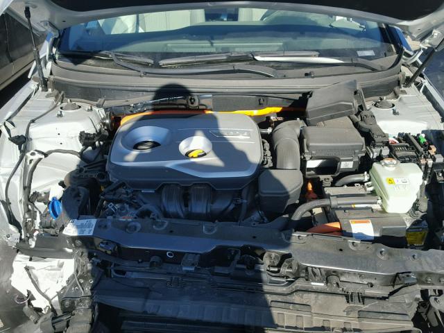 KMHE24L36HA063540 - 2017 HYUNDAI SONATA HYB SILVER photo 7