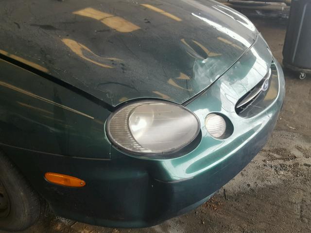 1FAFP53U0XA243223 - 1999 FORD TAURUS SE GREEN photo 9