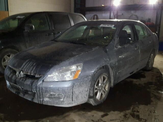 1HGCM56847A156110 - 2007 HONDA ACCORD EX GRAY photo 2