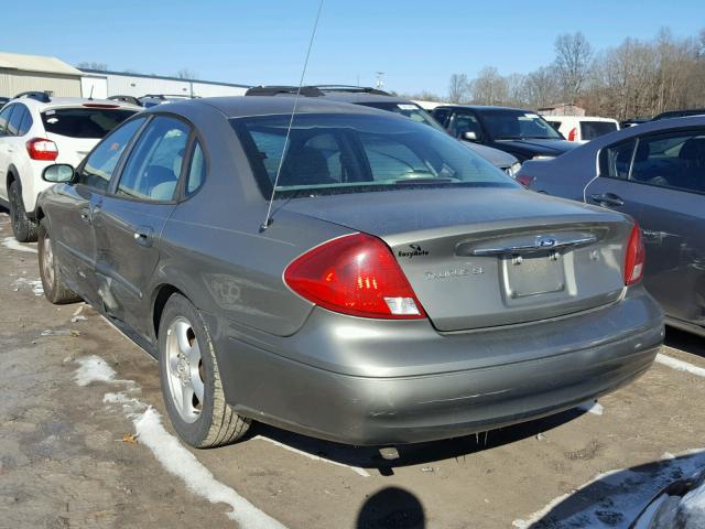 1FAFP53U52G134746 - 2002 FORD TAURUS SE SILVER photo 3