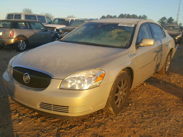 1G4HD572X8U155117 - 2008 BUICK LUCERNE CX GOLD photo 2