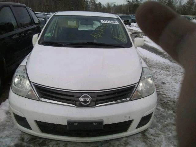 3N1BC1CPXAL384102 - 2010 NISSAN VERSA S WHITE photo 7