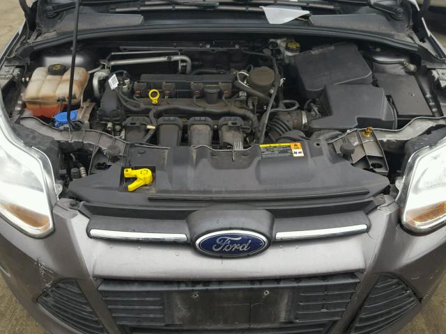 1FADP3K2XDL382223 - 2013 FORD FOCUS SE GRAY photo 7