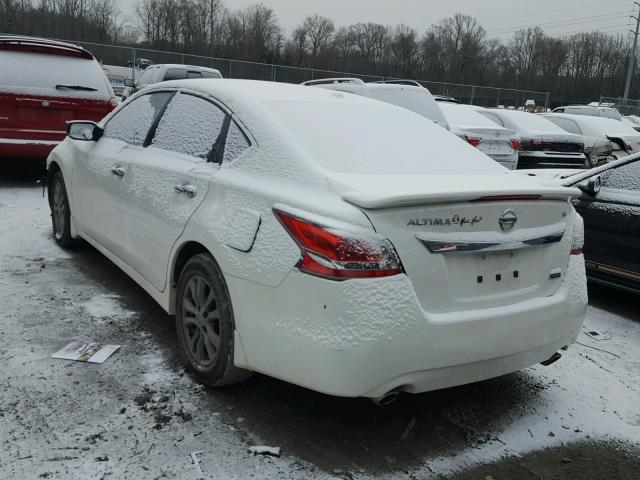 1N4AL3AP5FN901875 - 2015 NISSAN ALTIMA 2.5 WHITE photo 3