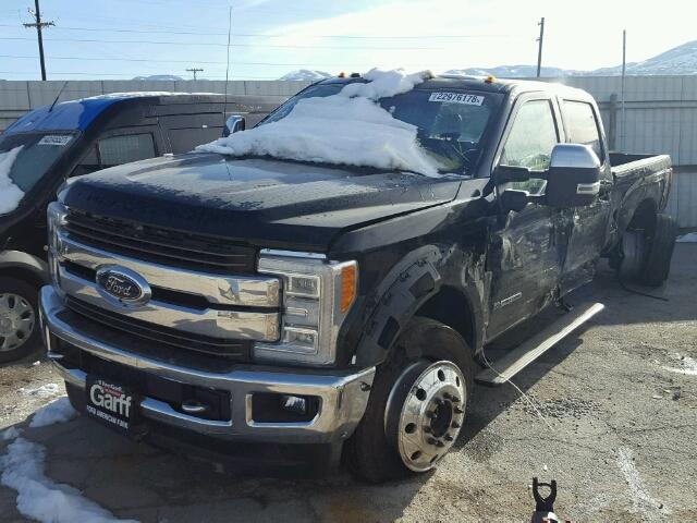 1FT8W4DT0HEB58415 - 2017 FORD F450 SUPER BLACK photo 2