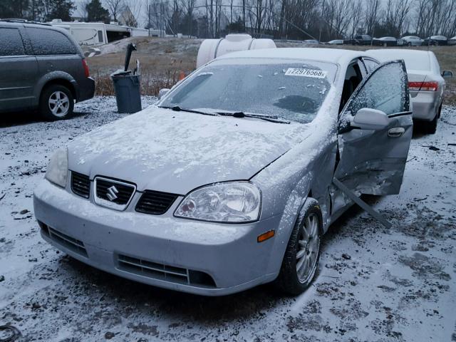 KL5JD56Z45K225812 - 2005 SUZUKI FORENZA S SILVER photo 2