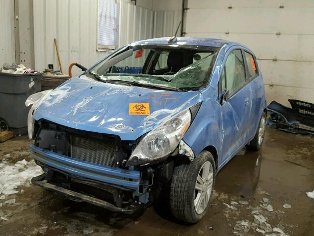 KL8CD6S98FC740881 - 2015 CHEVROLET SPARK 1LT BLUE photo 2