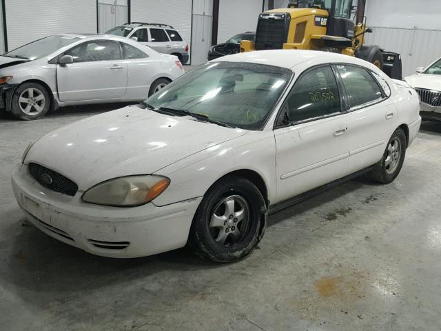 1FAFP53U07A122448 - 2007 FORD TAURUS SE WHITE photo 2