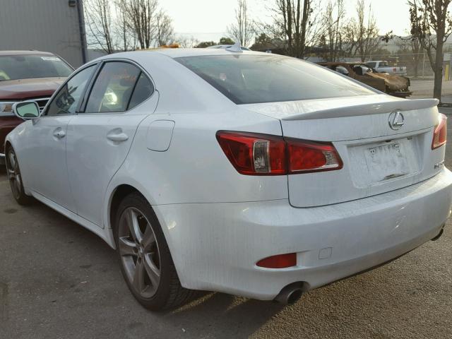 JTHBF5C23B5143823 - 2011 LEXUS IS 250 WHITE photo 3