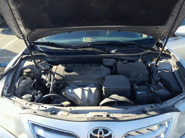 4T1BF3EK7BU188221 - 2011 TOYOTA CAMRY BASE WHITE photo 7